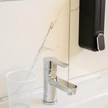 F8-2 Bedroom Ensuite