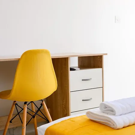 F8-2 Bedroom Ensuite Sliema