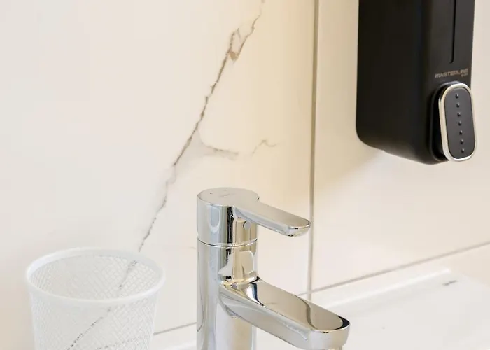 F8-2 Bedroom Ensuite